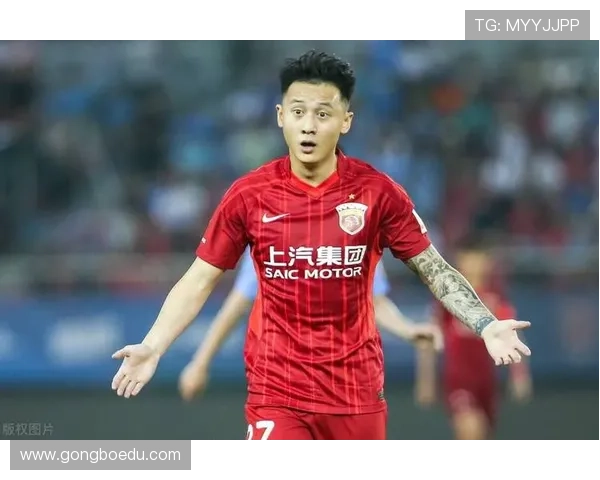 官方冯劲租借离队两将加盟河南 官方冯劲租借离队两将加盟河南